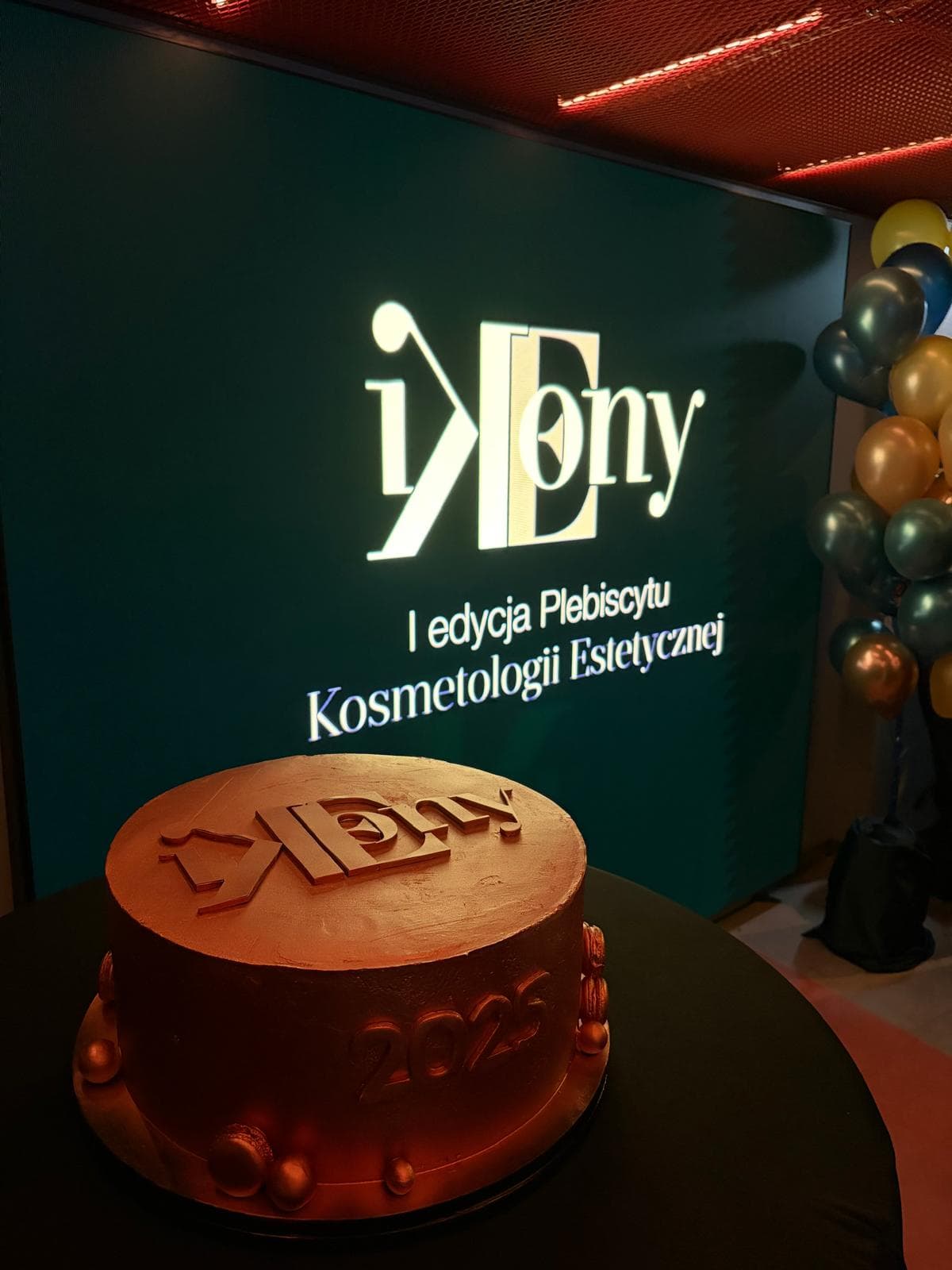 Nasza mgiełka okołozabiegowa wyróżniona w plebiscycie IKONY KOSMETOLOGII — zdjęcie 1