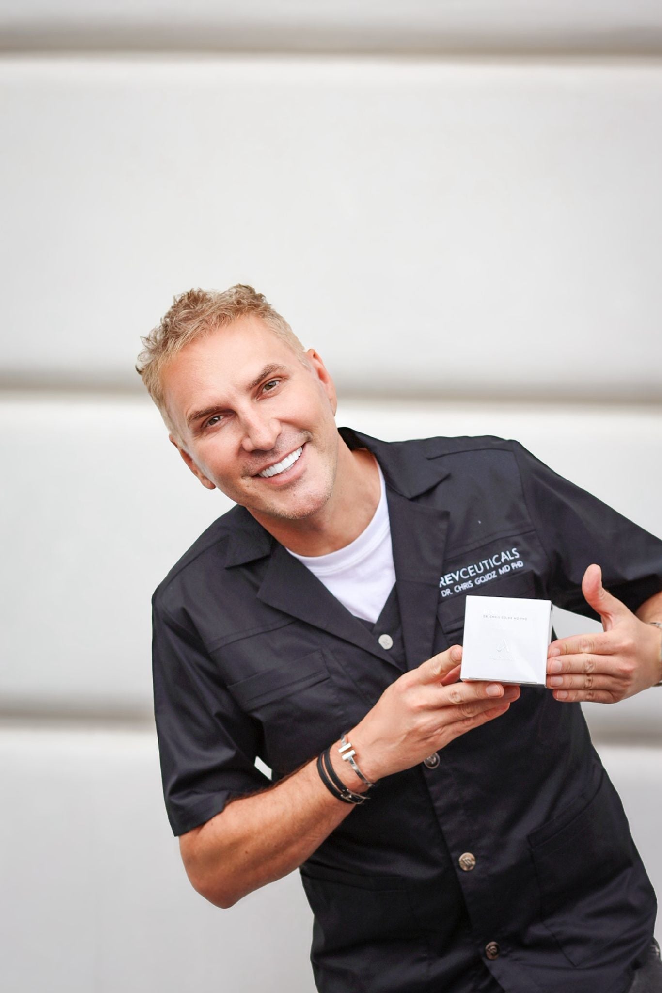 REVCEUTICALS™ BIOLOGICAL FULLERENES CREAM | by Dr Chris Gojdź – AURONN